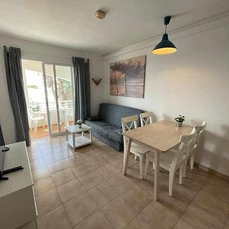 Mitjana Apartamento Con Piscina Ciutadella  Exteriör bild